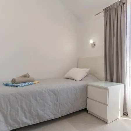 Lovely House In Playa De La Americas * بلايا ذي لاس أميريكاس