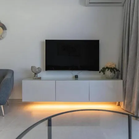 Apartment Lovely House In Playa De La Americas Playa de las Americas (Tenerife)